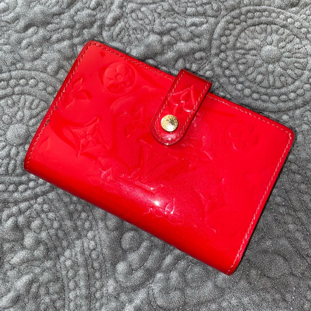 Louis Vuitton vernis French wallet